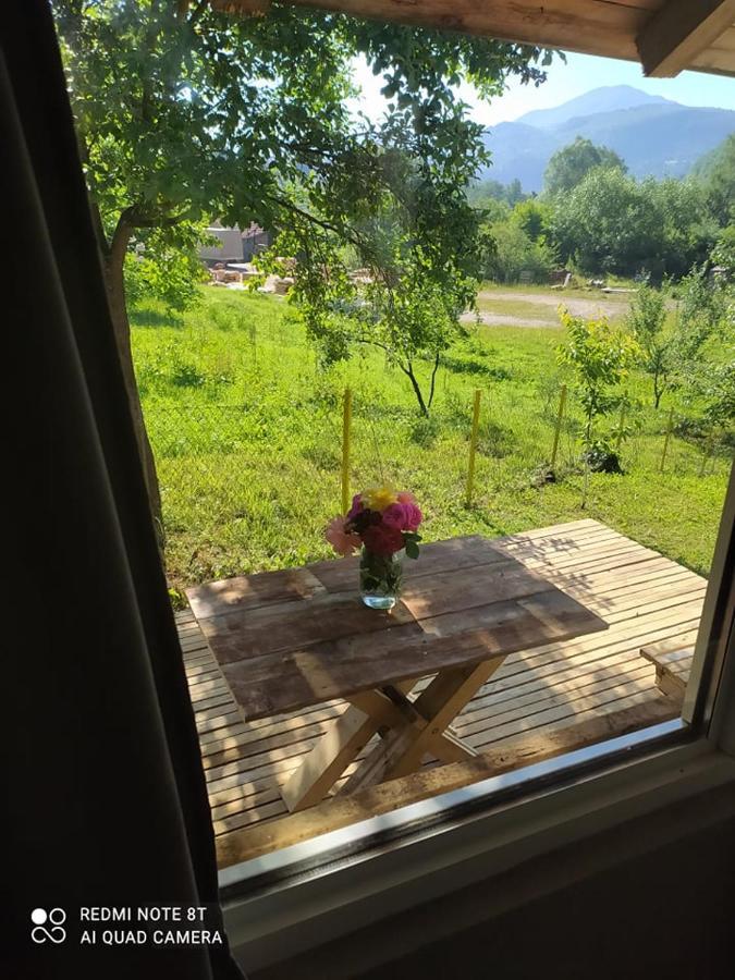 Lenilenii Bungalows Jajce Buitenkant foto